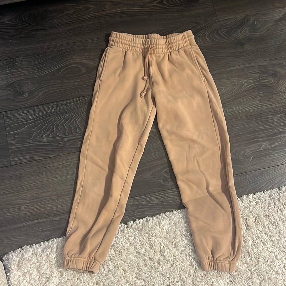 ZARA tna beige sweatpants (xs)